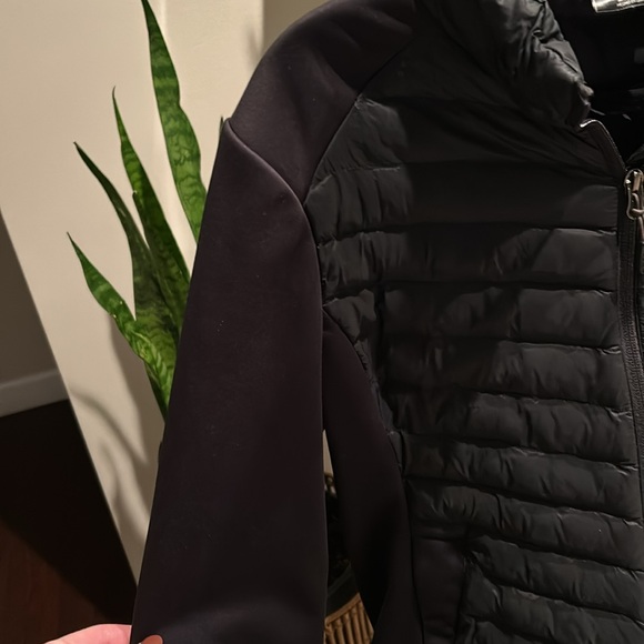Puffer Jacket - Picture 3 of 5